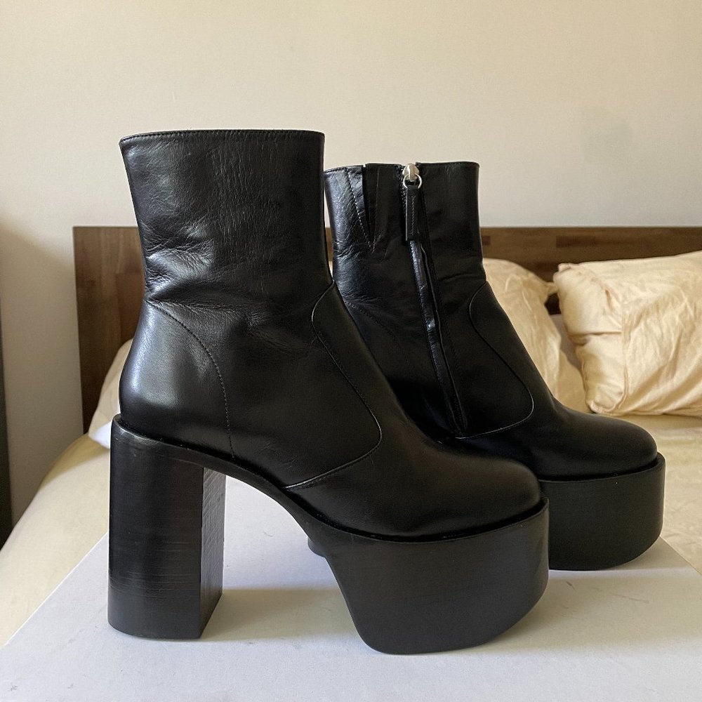 Simon Miller High Raid Boot in Black, Brand New never worn